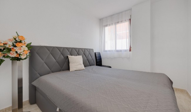 Sprzedaż - Apartament - Torrevieja - Playa del cura
