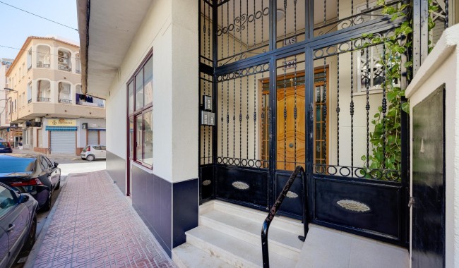 Sprzedaż - Apartament - Torrevieja - Playa del cura