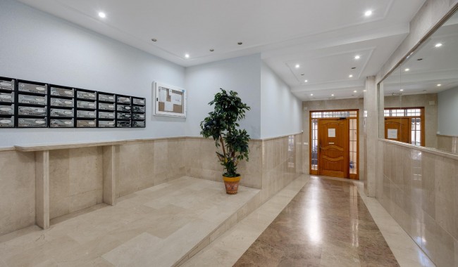 Sprzedaż - Apartament - Torrevieja - Playa del cura