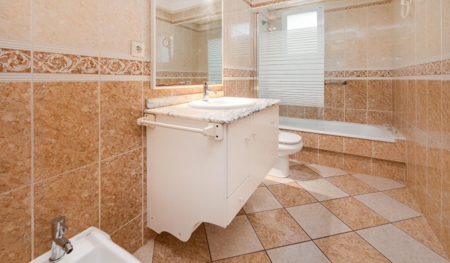 Begagnad - Lägenhet - Torrevieja - Playa del cura