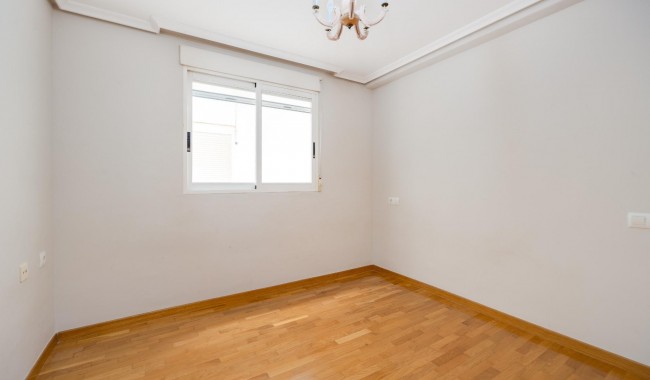 Begagnad - Lägenhet - Torrevieja - Playa del cura