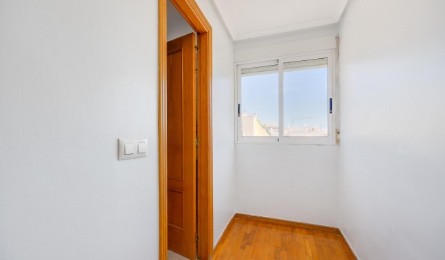 Begagnad - Lägenhet - Torrevieja - Playa del cura