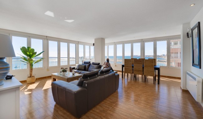 Begagnad - Lägenhet - Torrevieja - Acequion