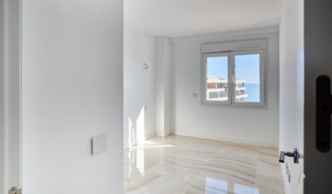 Segunda mano - Apartamento - Torrevieja - Punta Prima
