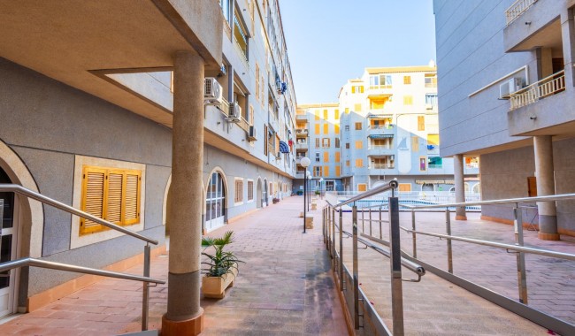 Begagnad - Lägenhet - Torrevieja - Acequion
