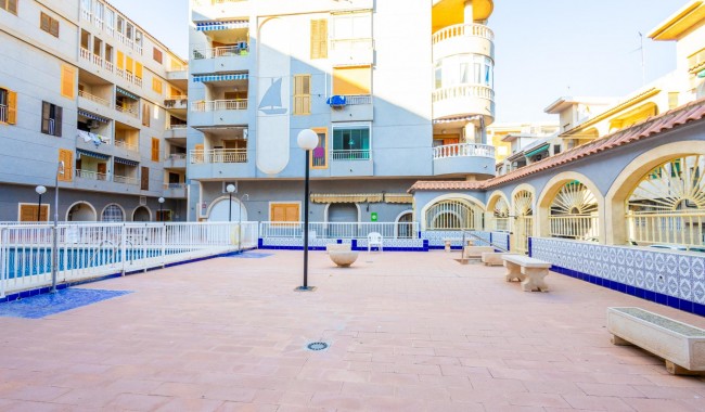 Begagnad - Lägenhet - Torrevieja - Acequion
