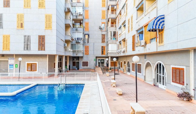 Begagnad - Lägenhet - Torrevieja - Acequion