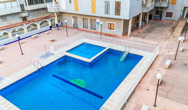 Begagnad - Lägenhet - Torrevieja - Acequion