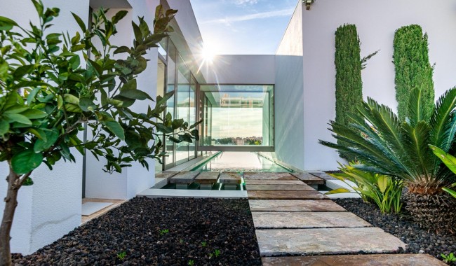 Begagnad - Villa - Orihuela - Las Colinas Golf