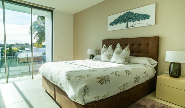 Begagnad - Villa - Orihuela - Las Colinas Golf