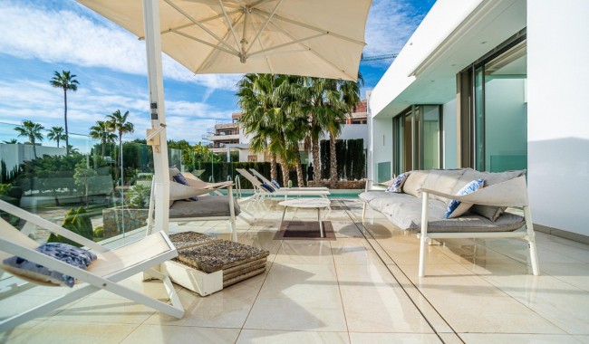 Begagnad - Villa - Orihuela - Las Colinas Golf