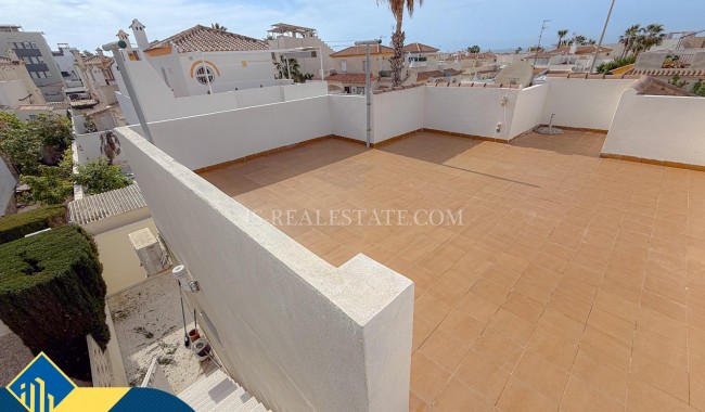 Begagnad - Villa - Torrevieja - Torre del moro