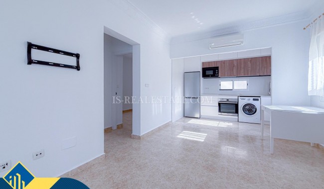Begagnad - Villa - Torrevieja - Torre del moro