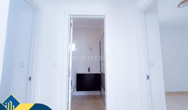 Begagnad - Villa - Torrevieja - Torre del moro