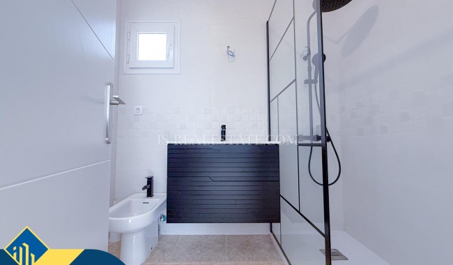 Begagnad - Villa - Torrevieja - Torre del moro