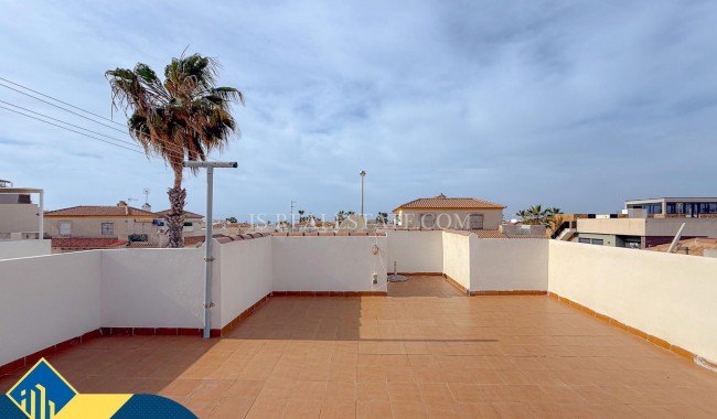 Begagnad - Villa - Torrevieja - Torre del moro