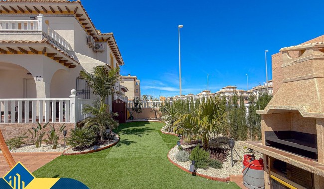 Segunda mano - Villa - Orihuela - Cabo Roig