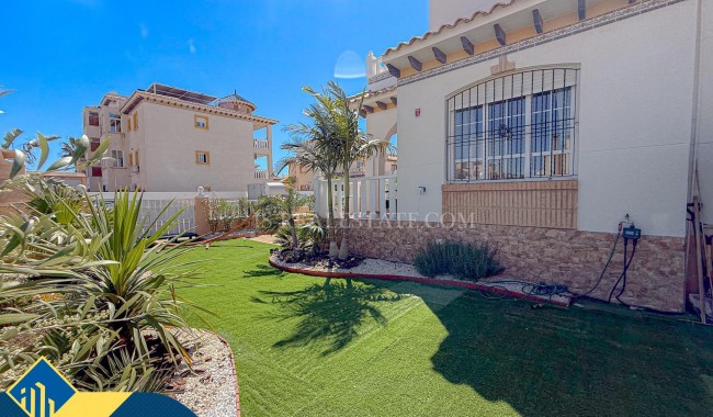 Segunda mano - Villa - Orihuela - Cabo Roig