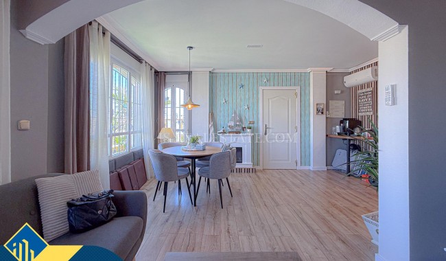 Segunda mano - Villa - Orihuela - Cabo Roig