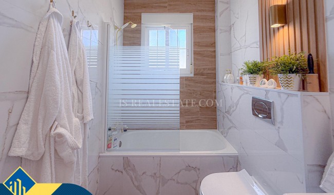 Segunda mano - Villa - Orihuela - Cabo Roig