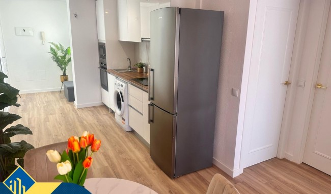 Begagnad - Lägenhet - Torrevieja - Estacion de autobuses