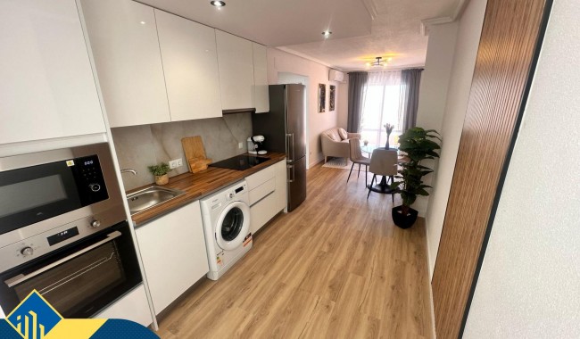 Begagnad - Lägenhet - Torrevieja - Estacion de autobuses