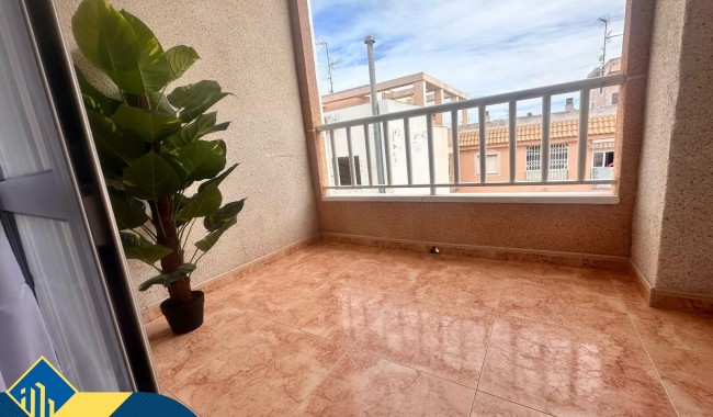 Begagnad - Lägenhet - Torrevieja - Estacion de autobuses