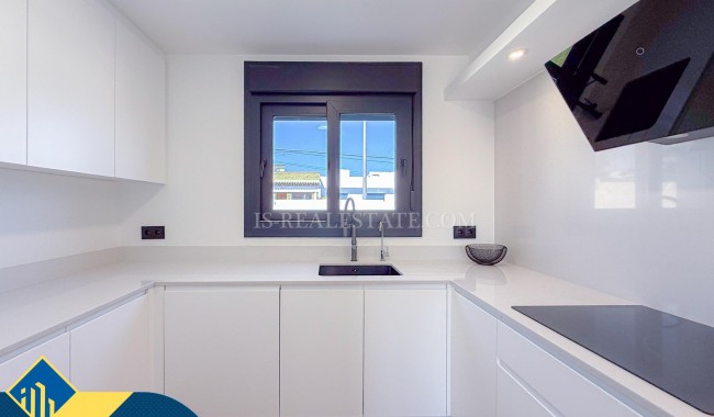 Begagnad - Villa - Torrevieja - Los Balcones