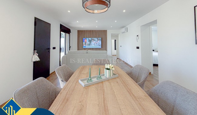 Begagnad - Villa - Torrevieja - Los Balcones