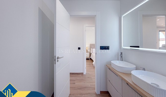 Begagnad - Villa - Torrevieja - Los Balcones