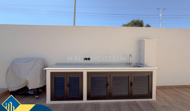 Begagnad - Villa - Torrevieja - Los Balcones