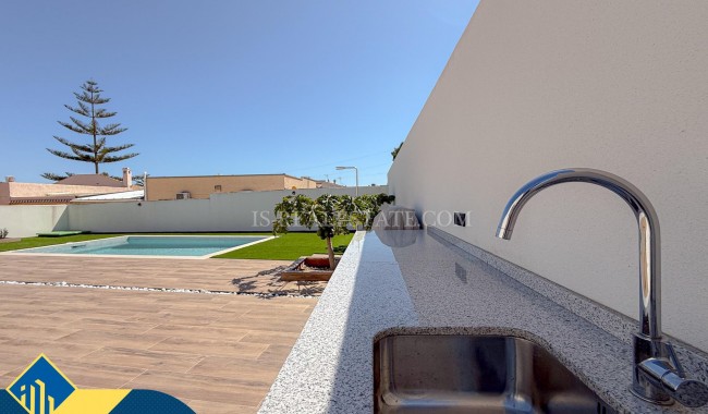 Begagnad - Villa - Torrevieja - Los Balcones