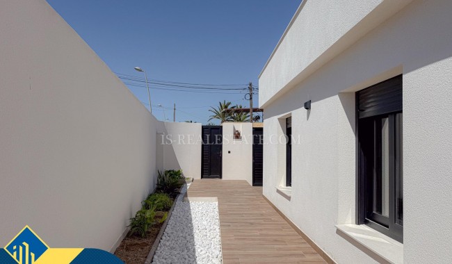 Begagnad - Villa - Torrevieja - Los Balcones