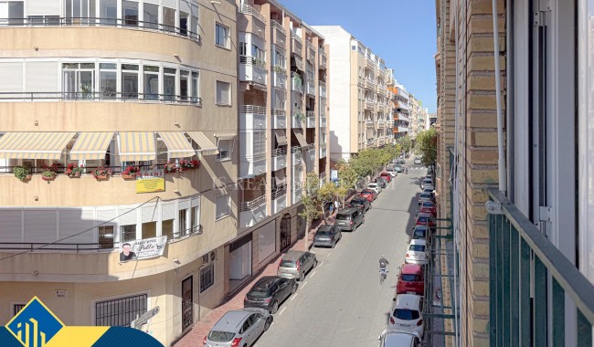 Brukt - Leilighet - Torrevieja - Playa del cura