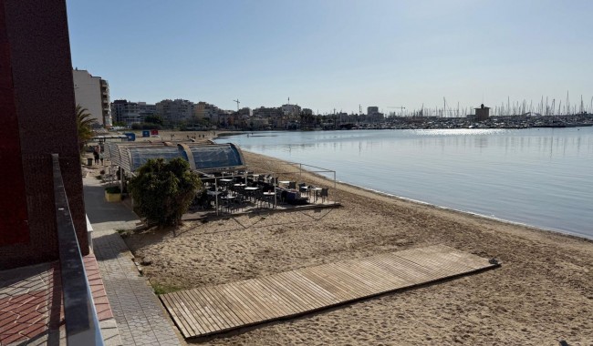 Begagnad - Lägenhet - Torrevieja - Acequion