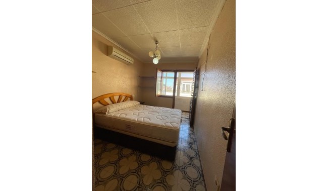 Begagnad - Radhus - Torrevieja - Playa de los Naufragos