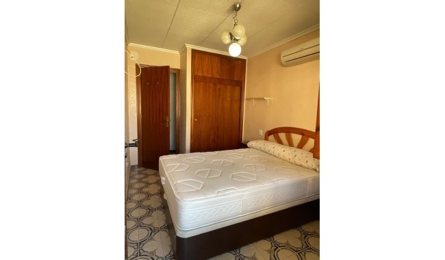 Begagnad - Radhus - Torrevieja - Playa de los Naufragos