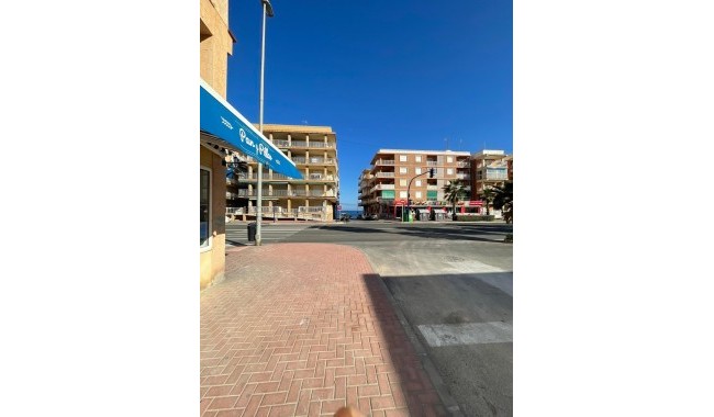 Begagnad - Radhus - Torrevieja - Playa de los Naufragos