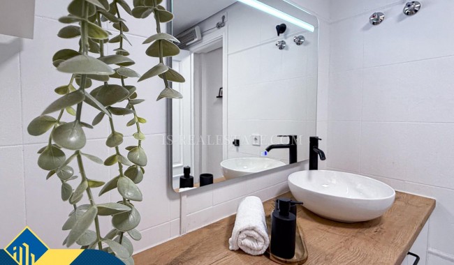 Begagnad - Lägenhet - Torrevieja - Playa de los locos