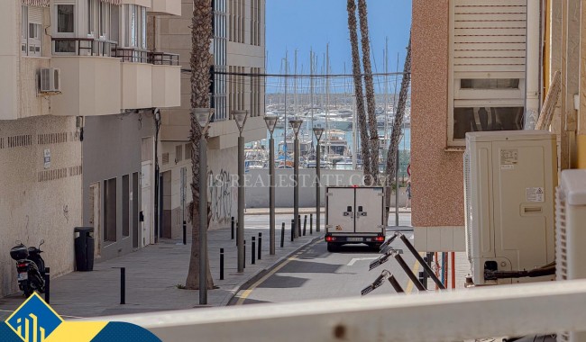 Segunda mano - Apartamento - Torrevieja - Paseo maritimo