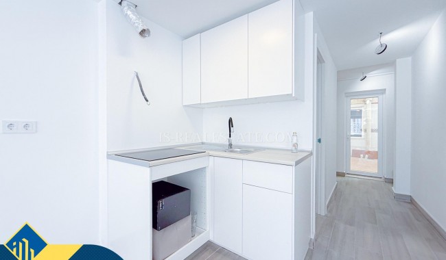 Segunda mano - Apartamento - Torrevieja - Paseo maritimo