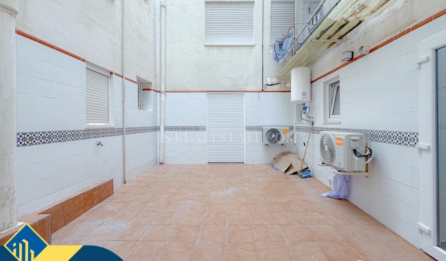 Segunda mano - Apartamento - Torrevieja - Paseo maritimo