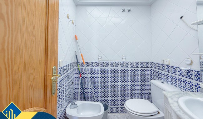 Begagnad - Lägenhet - Guardamar - Urbanizaciones