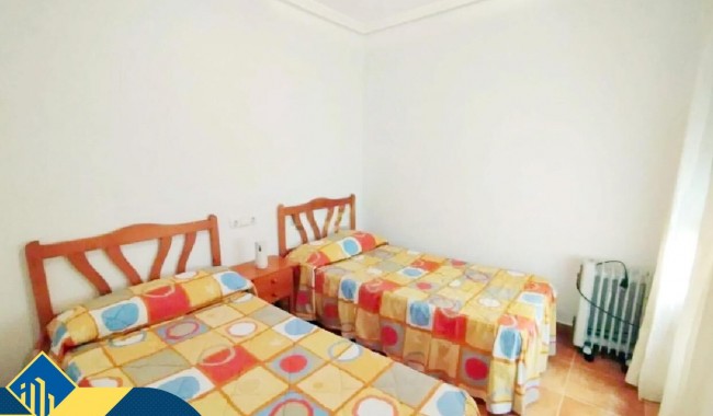 Segunda mano - Apartamento - Torrevieja - Paseo maritimo