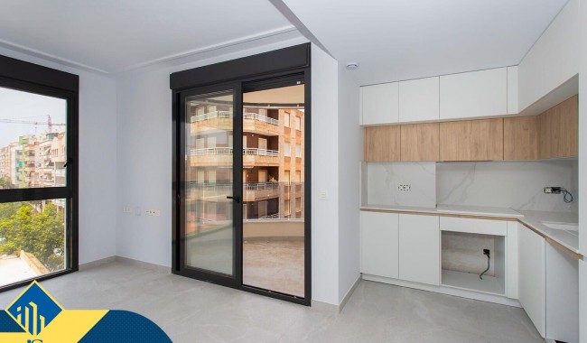 Brukt - Leilighet - Torrevieja - Playa del cura