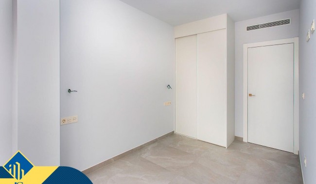 Brukt - Leilighet - Torrevieja - Playa del cura