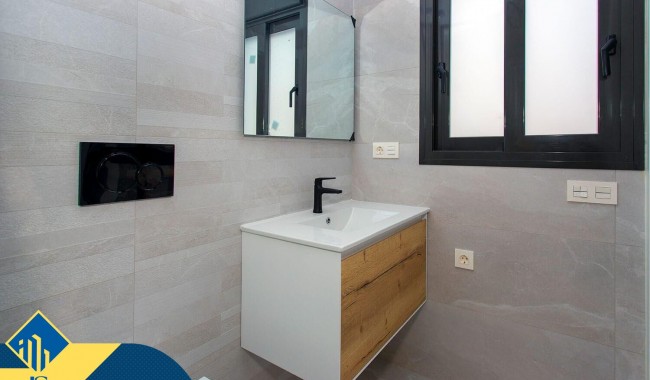 Brukt - Leilighet - Torrevieja - Playa del cura