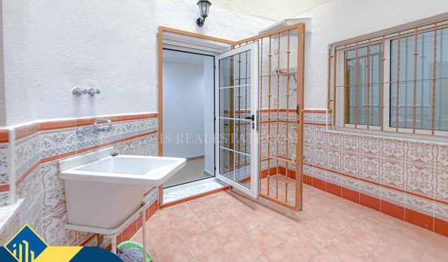 Sprzedaż - Apartament - Torrevieja - Playa del cura