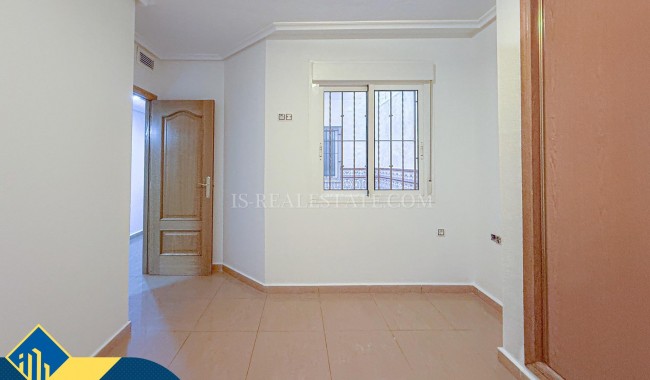 Sprzedaż - Apartament - Torrevieja - Playa del cura