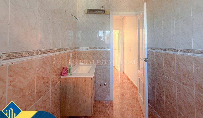 Begagnad - Radhus - Torrevieja - Centro